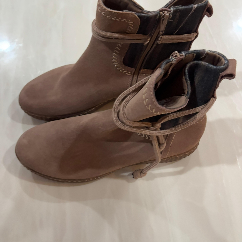 Clarks Brown Ankle Boots for Women